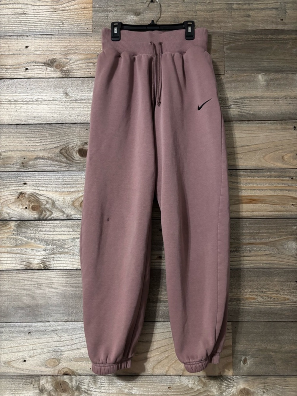 Nike women’s sweatpants